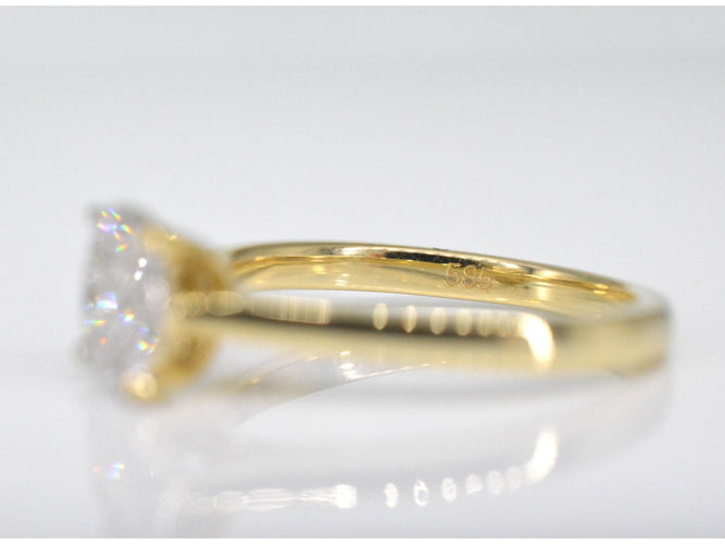 Bague 54 Bague en or jaune avec diamant 58 Facettes 2103