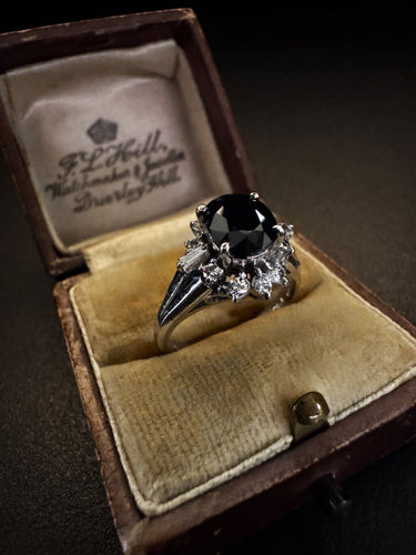 Bague 53 Bague avec saphir et diamants 58 Facettes