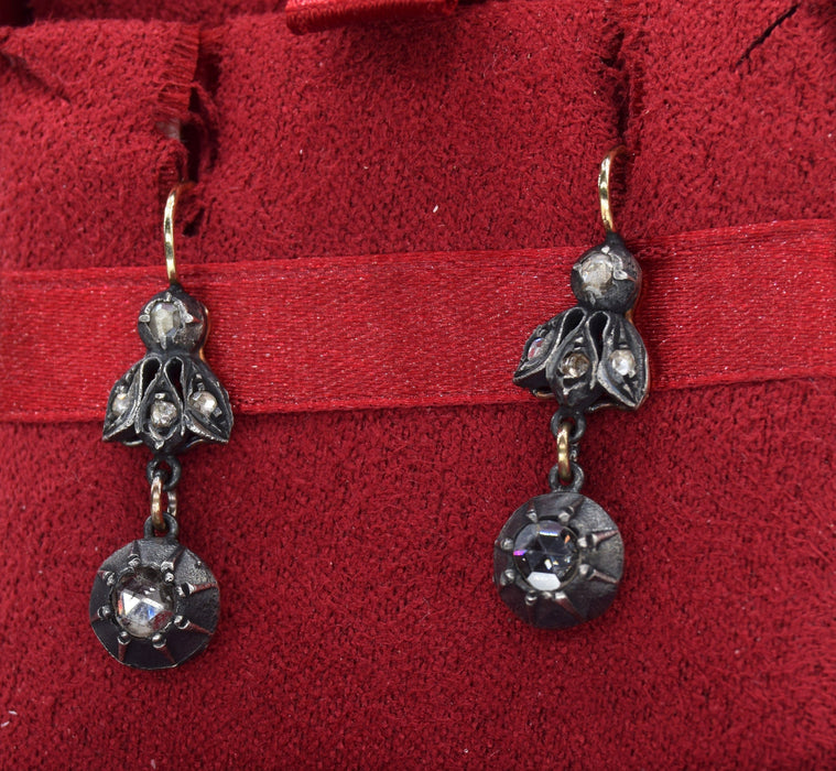 Boucles d'oreilles Boucles d'oreilles anciennes de l'époque victorienne 58 Facettes