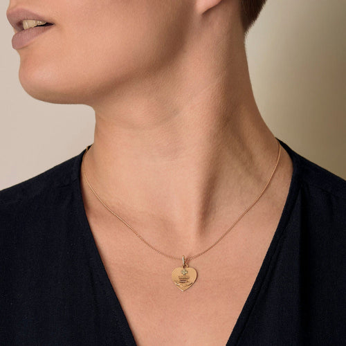 AUGIS - Ketting die een liefdesmedaille in geel goud vasthoudt 