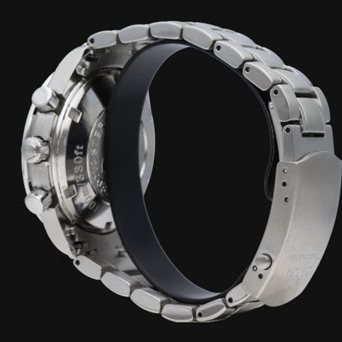 Omega Speedmaster Date -kello 