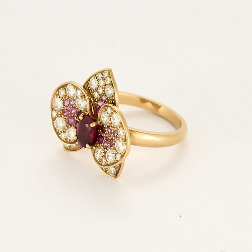 Bague 55.5 Bague Orchidée en or rose, diamants et rubis. 58 Facettes