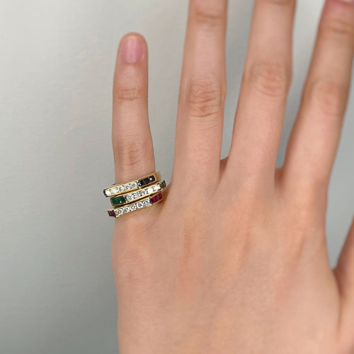 Bague 49 Triple bague Or jaune Diamants Emeraude Saphir Rubis 58 Facettes 240025R