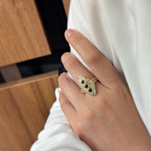 Bague 56 Bague or jaune, saphirs & diamants 58 Facettes 250161R