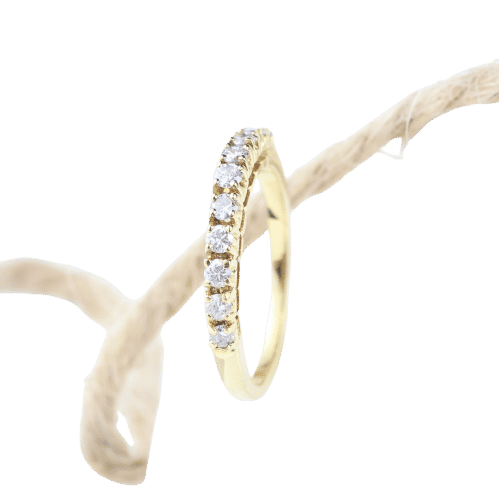 Bague Bague en or jaune 18 carats sertie de diamants taille brillant 58 Facettes 130002