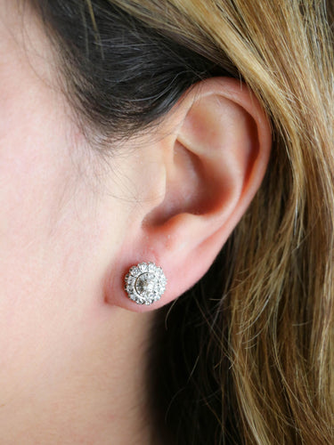 Boucles d'oreilles Boucles d'oreilles marguerite diamants taille ancienne 58 Facettes 1220.2