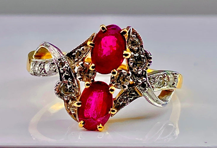 Bague 51 Bague en or 18 carats et platine en rubis et diamants 58 Facettes AB313