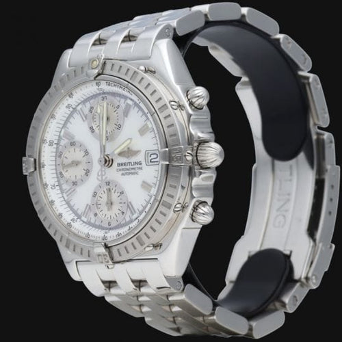 Montre Montre chronographe Breitling Chronomat 58 Facettes MT42028
