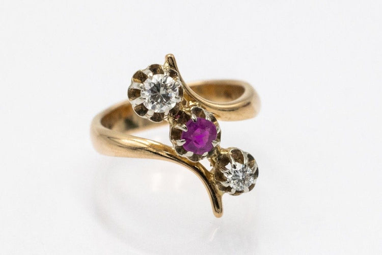 Old French trilogy ring with ruby and diamonds 0.34ct 58 Facettes 9365V