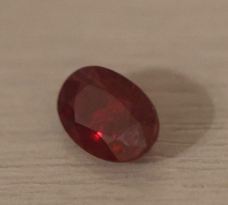 Gemstone Rubis de Birmanie 1.049cts certificat Bellerophon 58 Facettes