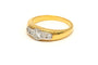 Bague 58 Bague contemporaine en or jaune et blanc 18 carats sertie de diamants "taille" brillant (+-0,56 ct) 58 Facettes B647