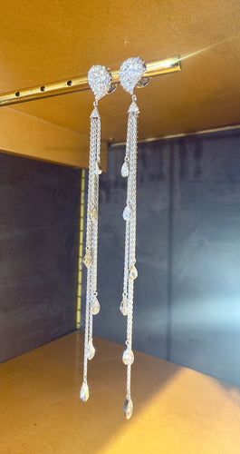 Boucles d'oreilles Boucles d’oreilles ailes d’anges pendantes or et diamants 58 Facettes