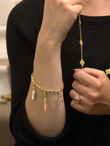 Bracelet Cartier Bracelet  Charms  Or jaune 58 Facettes 4410627CN