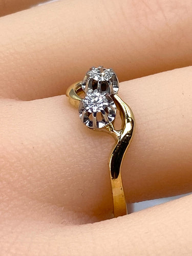 Prsten Toi & Moi žluté a bílé zlato, diamanty 