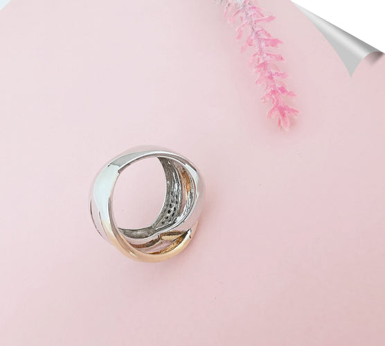 Bague 53.5 Bague Croisée Saphirs Diamants 11,15 gr Or 18 K 58 Facettes AA 1574