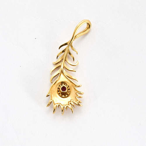 Pendentif Pendentif "plume" en or jaune et diamants 58 Facettes P20L6