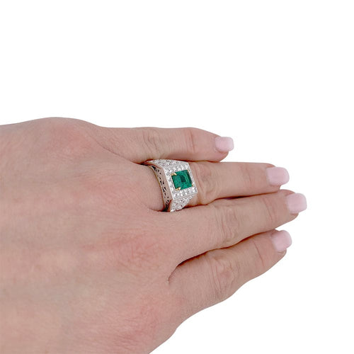 Bague 53 Bague, or blanc, platine, émeraude, diamants. 58 Facettes 32224