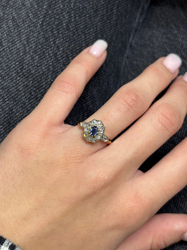 Gullring med safir 0,5 ct og diamanter 0,5 ct 