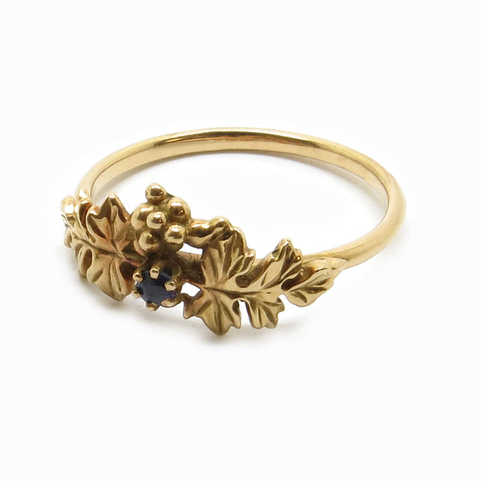Vintage ring, in pink gold and Sapphire