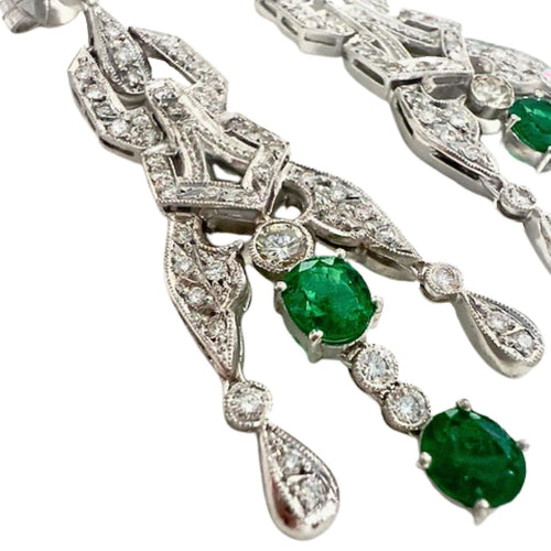 Boucles d'oreilles Boucles d'oreilles en platine et diamants 58 Facettes Q815A