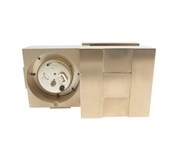 Montre vintage set HERMES pendule + briquet de table cubique plaque or clock & lighter 58 Facettes 267300