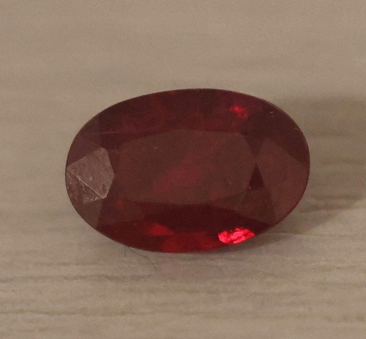 Gemstone Rubis de Birmanie 1.049cts certificat Bellerophon 58 Facettes