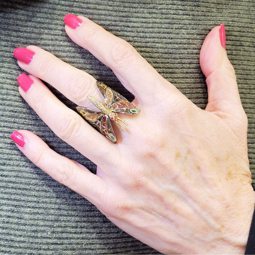 Bague 55 Bague papillon en or jaune 18 carats avec rubis, émail et diamants 58 Facettes S211