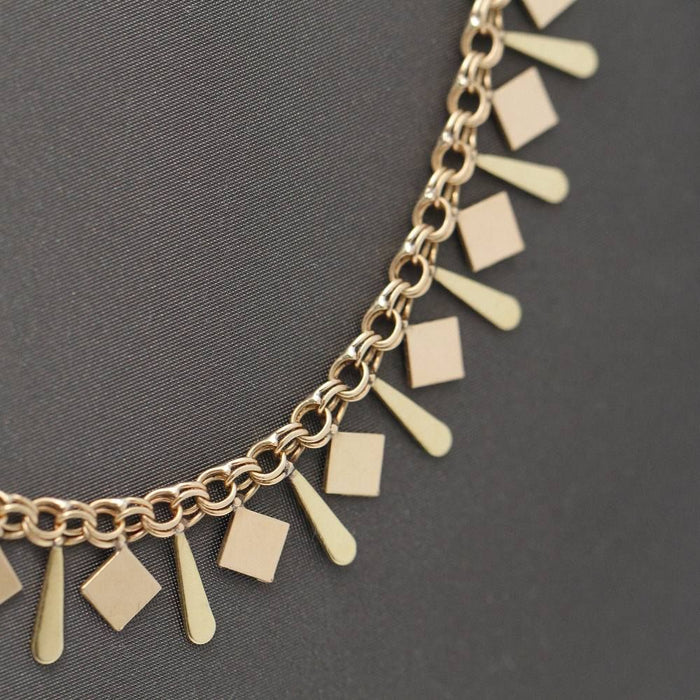 Hungarian 18k gold necklace with flocking