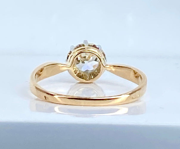 Bague 56 Bague solitaire en or jaune et platine, diamant 58 Facettes AB478