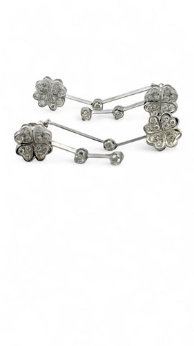 Boucles d'oreilles Boucles d’oreilles trèfles en or blanc et diamants 58 Facettes