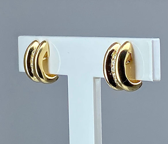 Boucles d'oreilles Paire de boucles d’oreilles en or jaune 18 carats et diamants 58 Facettes AB566