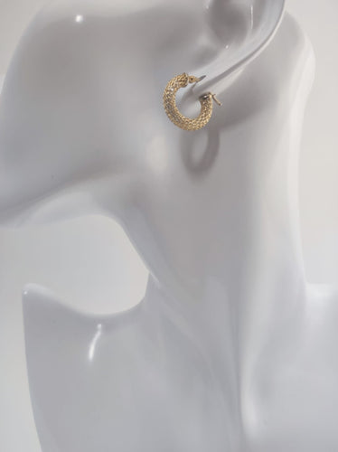 Boucles d'oreilles Créoles ajourées motifs treillis en or jaune 18k 58 Facettes