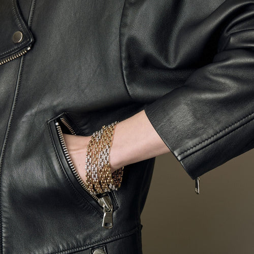 Bracelet Cartier. Collection Maillon Panthère. Rare Collier à transformation pouvant former Bracelet en or de deux couleurs et diamants. 58 Facettes 58FC18