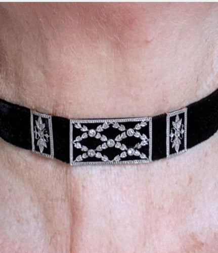 Collier de Chien Belle Époque,  platine et or jaune, serti de diamants 58 Facettes