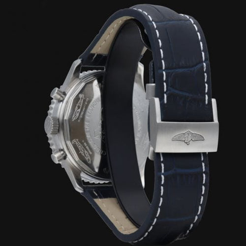 Montre Breitling Montre Navitimer Navitimer Fighters 58 Facettes MT42017