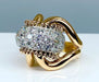 Bague 54 Importante bague or jaune sertie de 33 diamants, vers 1960 58 Facettes AB391