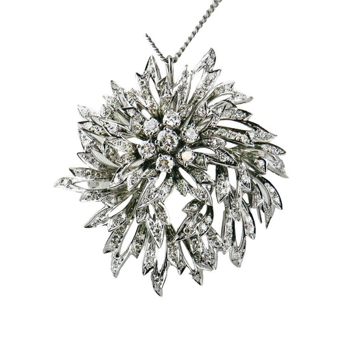 Pendentif Broche/pendentif luxueux en or blanc serti de diamants 58 Facettes 1840