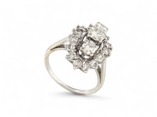 Bague 52 bague marquise sertie de 19 diamants 1.36ct t52 en or blanc 18k 5.4gr 58 Facettes 269602