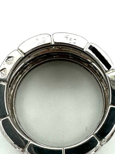 Bague 52 CARTIER. Collection "Entrelacé", bague or blanc et diamants 58 Facettes