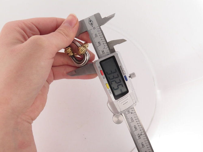 Bague 55 vintage bague VAN CLEEF & ARPELS noeud t55 en or jaune 18k & argent 18.9gr 58 Facettes 267804