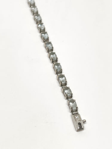 Bracelet Bracelet en or gris rivière de topazes 58 Facettes