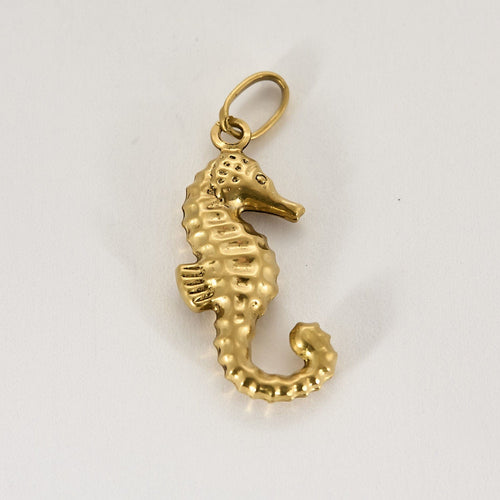 Pendentif Pendentif hippocampe en or jaune 58 Facettes PER1635