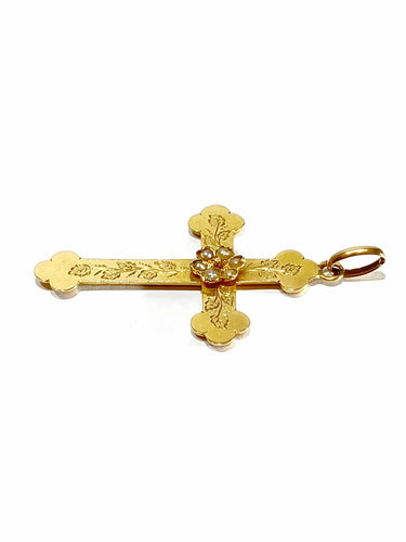 Pendentif Croix or rose et perles 58 Facettes