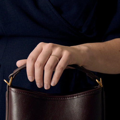 Bague 53 Van Cleef & Arpels Bague Perlée en or jaune 58 Facettes ENG11295