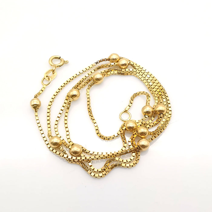 Yellow gold necklace