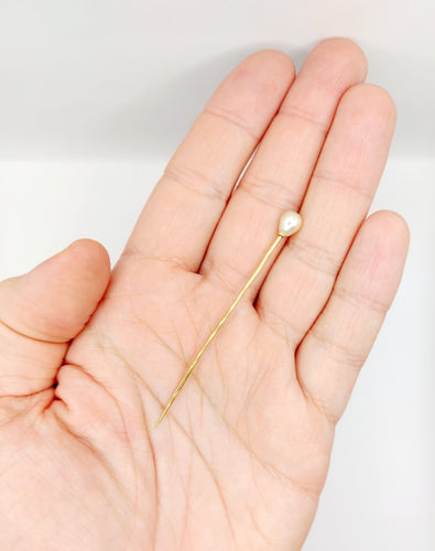 Broche Epingle à cravate ou chapeau antique or et perle (circa 1900) 58 Facettes A04522