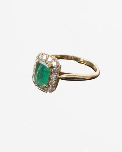 Bague 58 Bague en or jaune, émeraude et diamants 58 Facettes