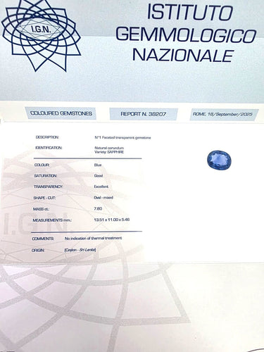 Bague 52 Magnifique bague en or blanc massif 18 carats ornée d'un saphir et de diamants. 58 Facettes