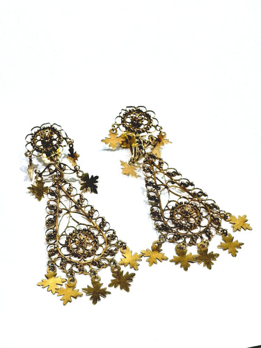 Boucles d'oreilles Paire de boucles d’oreilles pendantes Méditerranéenne en or rose 58 Facettes