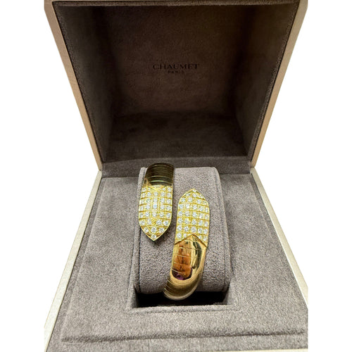 Bracelet CHAUMET - Bracelet « plume » or jaune et diamants 58 Facettes 1.0000453/1